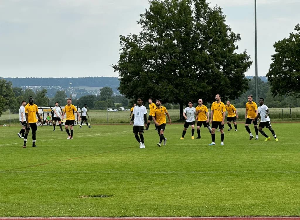 Fanionteam verliert Duell mit Rafzerfeld - S'Zwei und S'Drü feiern Siege — Foto 4