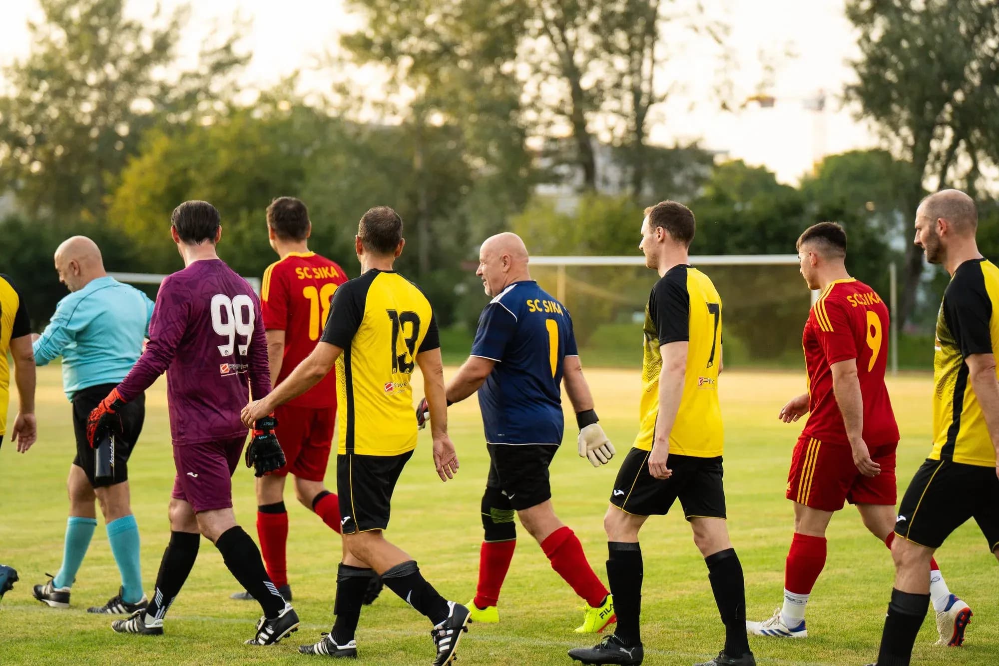 Impressionen vom Ü30-Spiel gegen SIKA — Foto 3