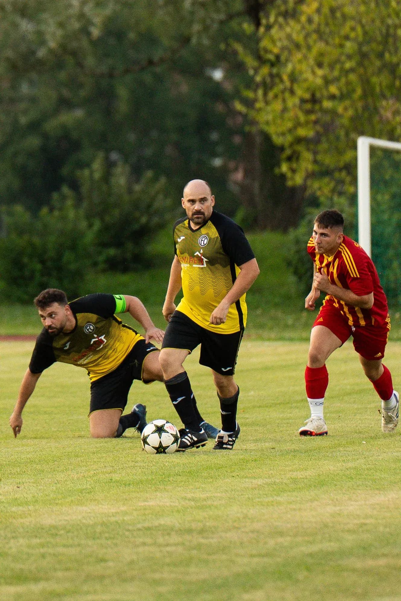 Impressionen vom Ü30-Spiel gegen SIKA — Foto 6