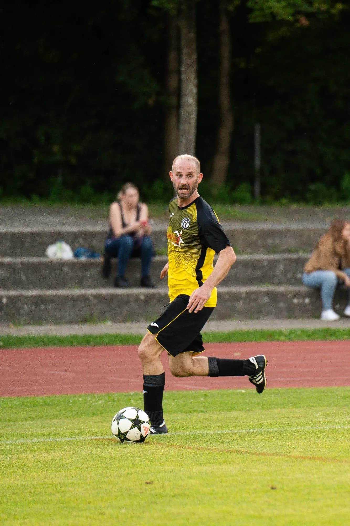 Impressionen vom Ü30-Spiel gegen SIKA — Foto 7