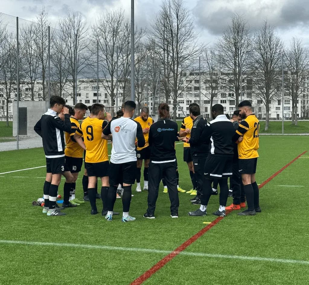 S'Drü verspielt 3:0-Führung — Foto 3