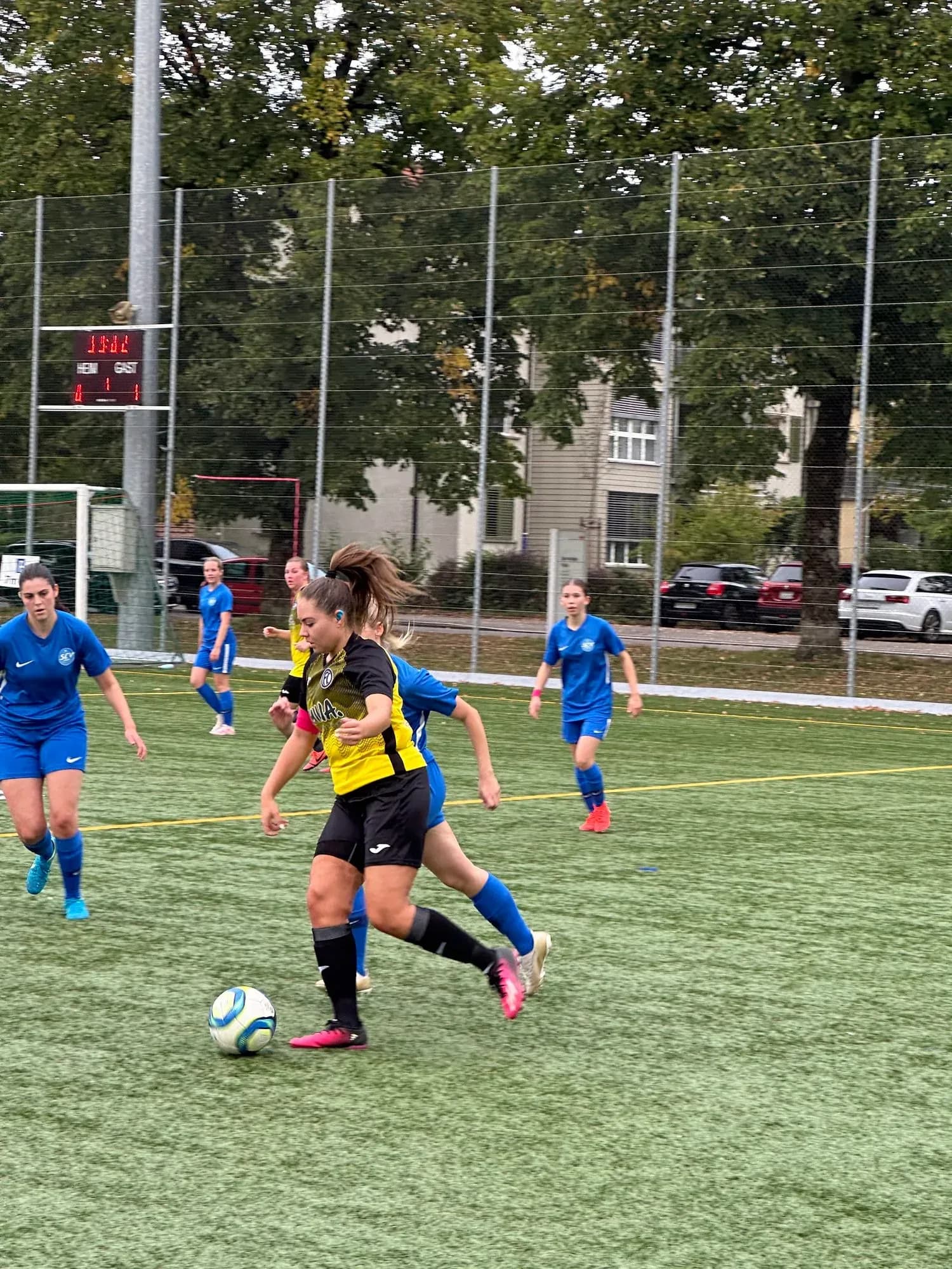 FCO-Frauen triumphieren in Veltheim — Foto 3