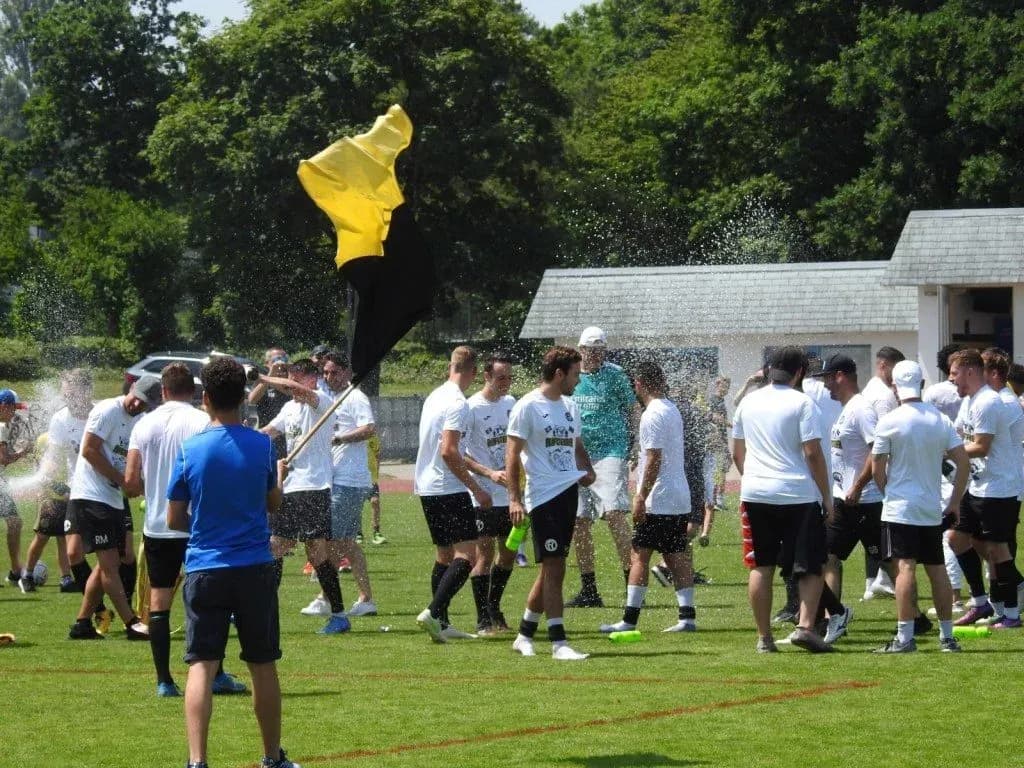 Der FCO ist zurück in der dritten Liga!